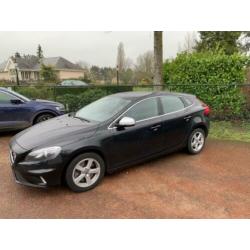 Volvo V40 D4 2.0 140KW/190PK 2014 Zwart