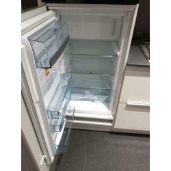 showroom keuken nieuw. incl.5 AEG apparaten