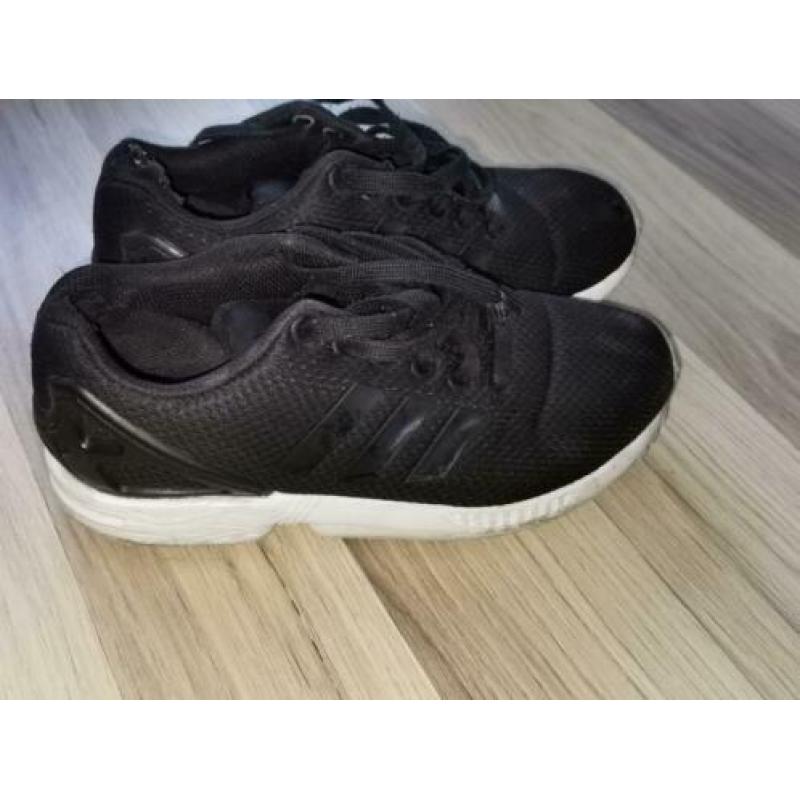 Adidas schoenen