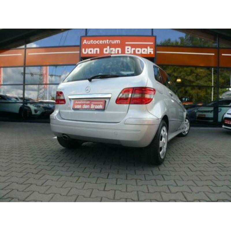 Mercedes-Benz B-klasse 200 Navi Glazen Panoramadak Leder Air