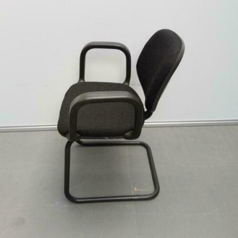 AHREND CIRKEL retro stoelen, vergaderstoel met nieuwe stof