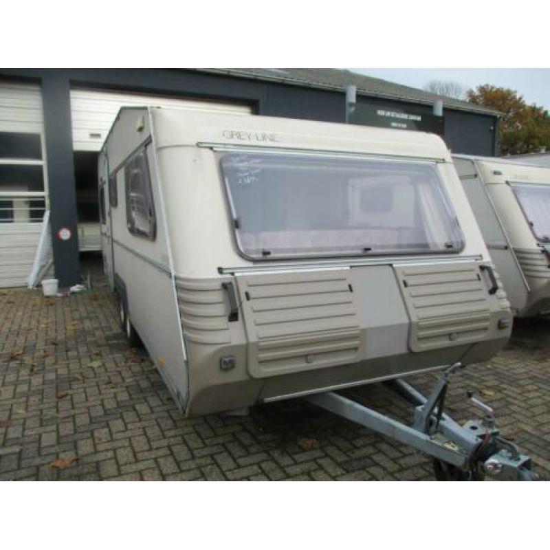 grote zeldzame kip 600 met voortent en uitbouw