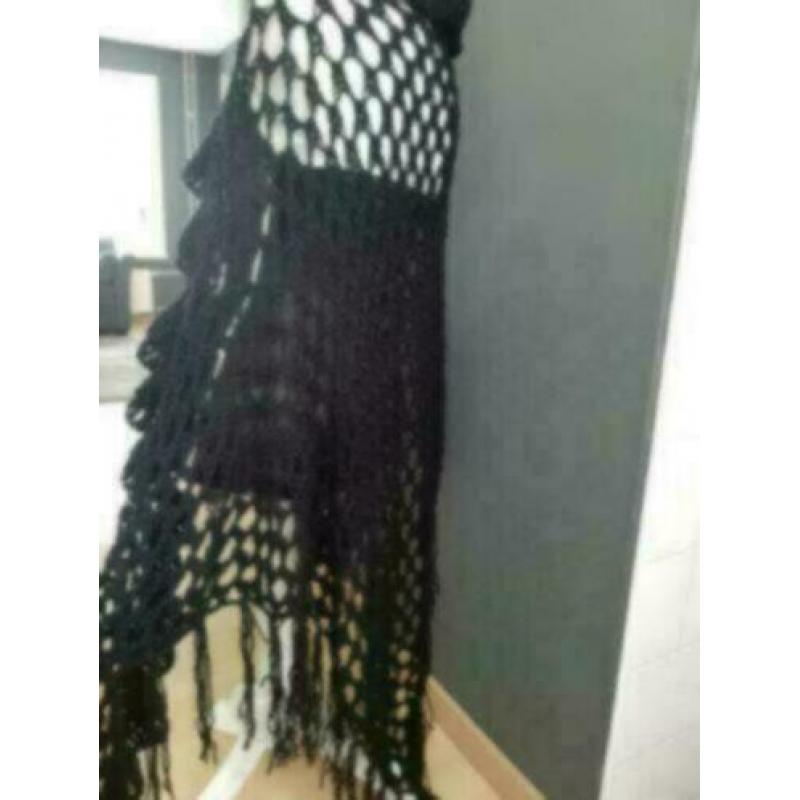 HANDMADE Zwarte PONCHO/Omslagsjaal Incl.Verzenden!!!!!!
