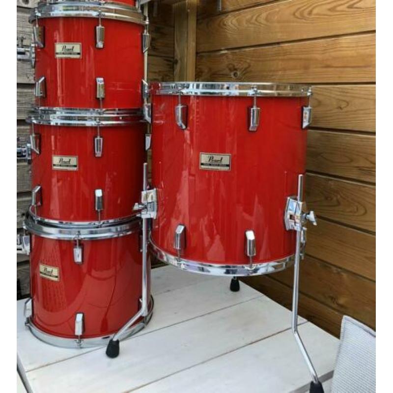 Pearl worldseries shellset 22,12,13,14,16”