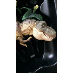 Revoltech T-Rex Jurassic park revoltech T-Rex