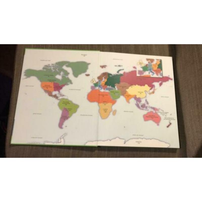 Jeugdatlas van de Wereld - beeldatlas met veel illustraties!