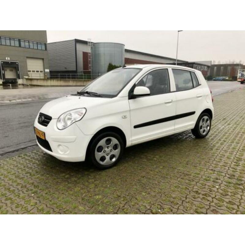 KIA Picanto 1.0 2011 X-pect
