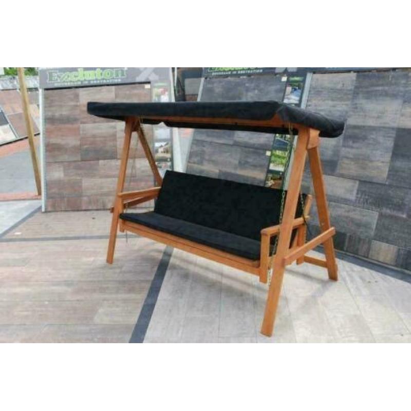 Schommelbank van hardhout met luifel, kussens en ligstand