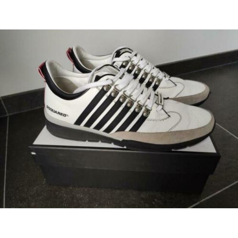 Te koop zeer mooie originele Dsquared sneakers maat 45.