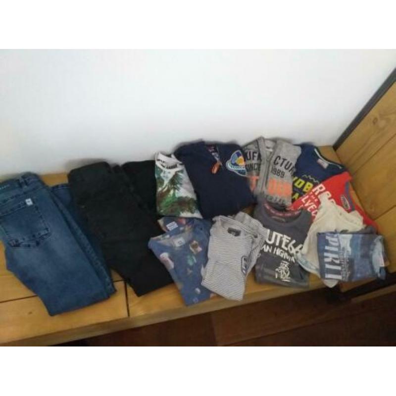 MERK Kleding pakket jongens. Zo goed als nieuw