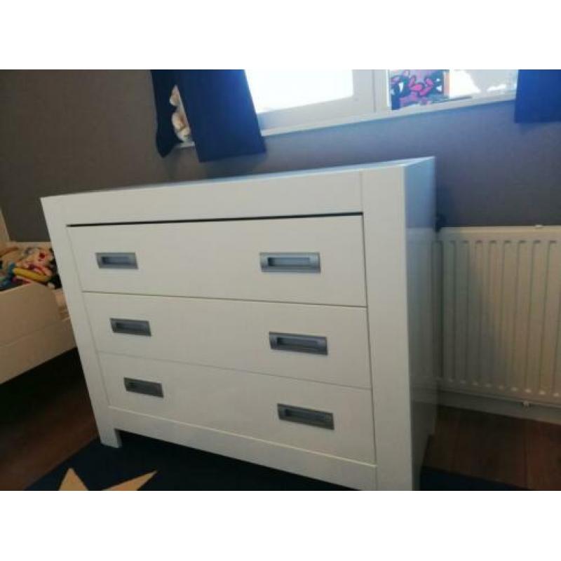 Bopita kinderkamer: ledikant, commode, kast