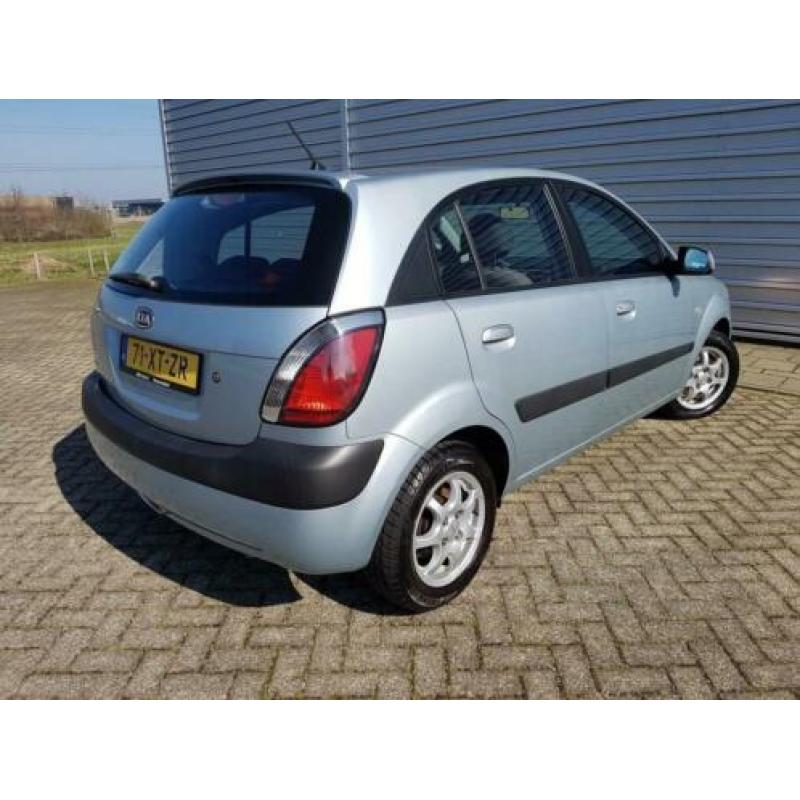 Kia Rio 1.4 Festival Airco / LM Velgen / 5drs
