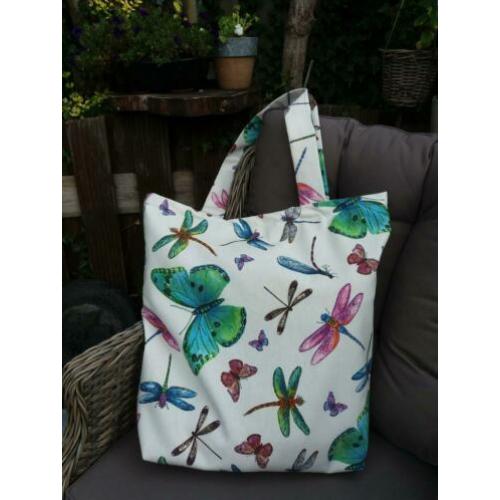 Grote shopper nieuw. Leuk als strandtas.