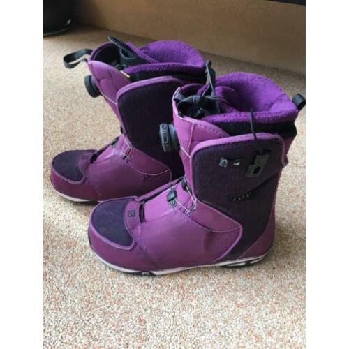 Paarse snowboard schoenen maat 42 2/3