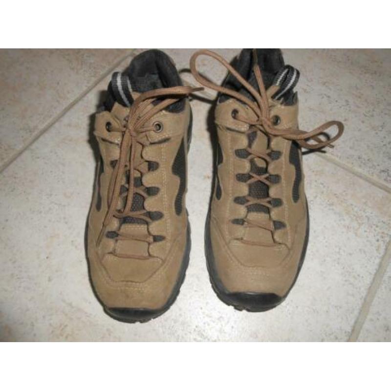 inzgst beige leren HANWAG sportschoenen mt 37
