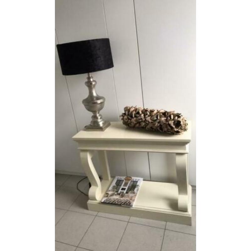 Rofra sidetable