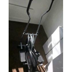 Mooie goed werkende crosstrainer.