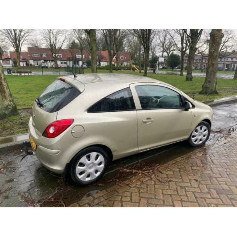 Opel Corsa 1.2 16V 3D 2008 Beige