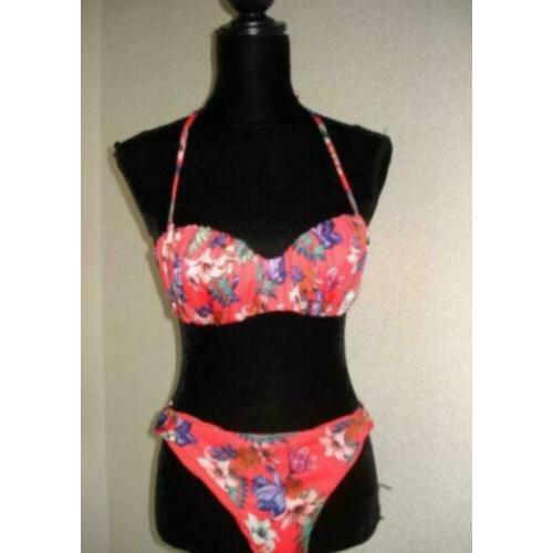 Bikini maat 38 Bh 75 C
