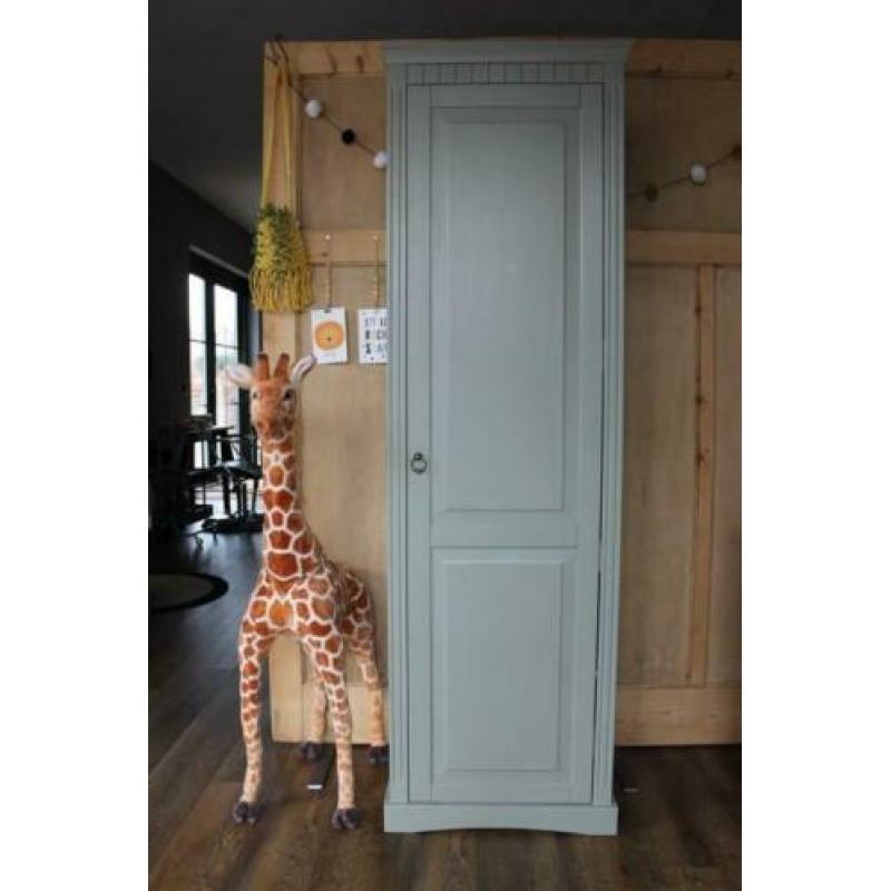 Babykamer / Junglekamer / vintage / massief hout / groen