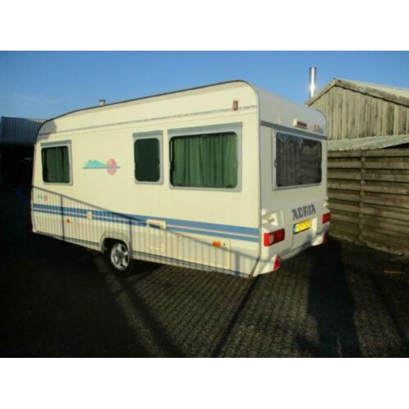 Nette adria 431 dd unica a ,voortent,bovag 2019,b,j 2003