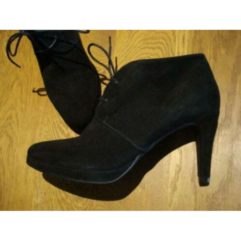 Bijna nieuwe suede laarsjes v. MANFIELD maat 38
