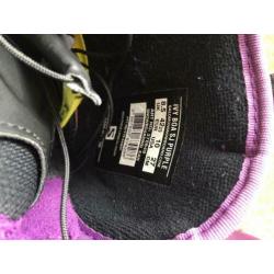 Paarse snowboard schoenen maat 42 2/3