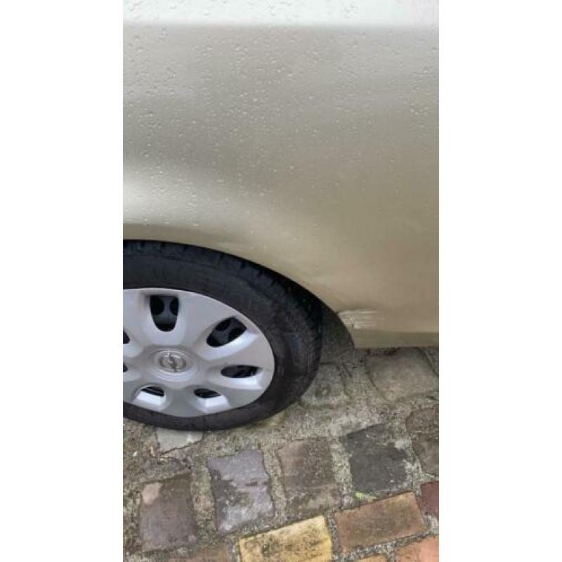 Opel Corsa 1.2 16V 3D 2008 Beige