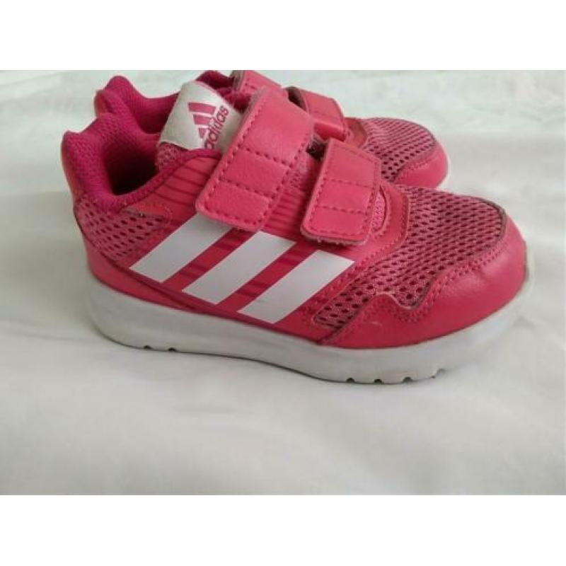 Roze ADIDAS schoenen 24