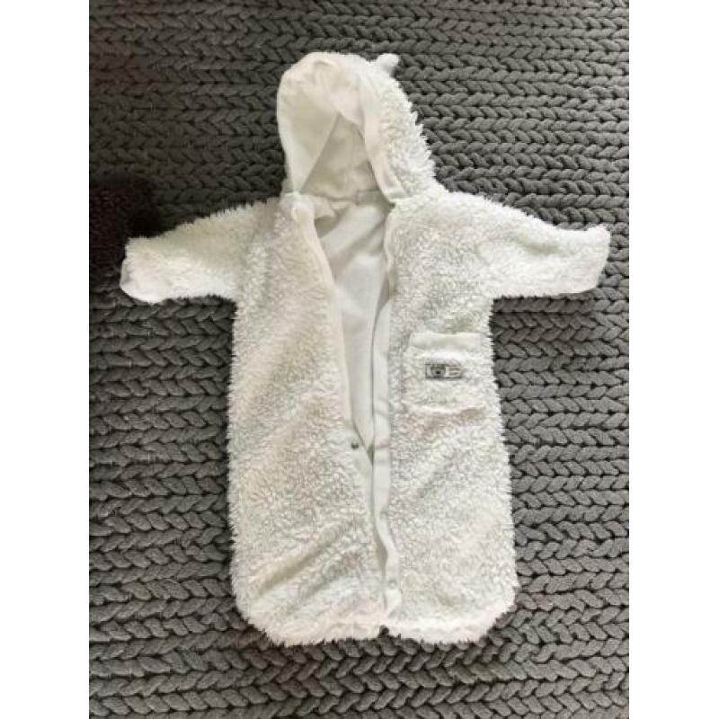 2 berenpakjes en 2 vestjes