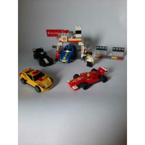 Stoere lego F1 set met 4 (race) autos, pitstop en monteur
