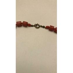 Bloedkoraal ketting 62 cm lang