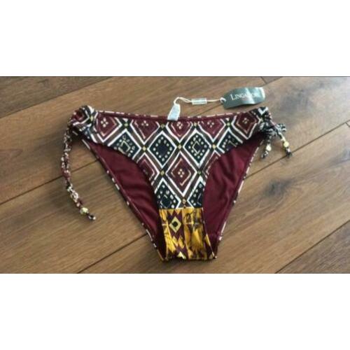 Nieuw met kaartjes, Mt M. Bikini broekje !