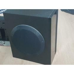 Samsung 5.1 home cinemaset. Glanzend zwart.