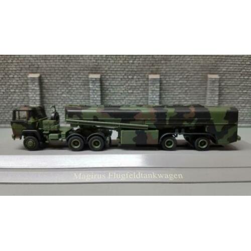 Roco minitanks 834.