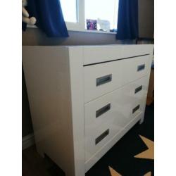 Bopita kinderkamer: ledikant, commode, kast