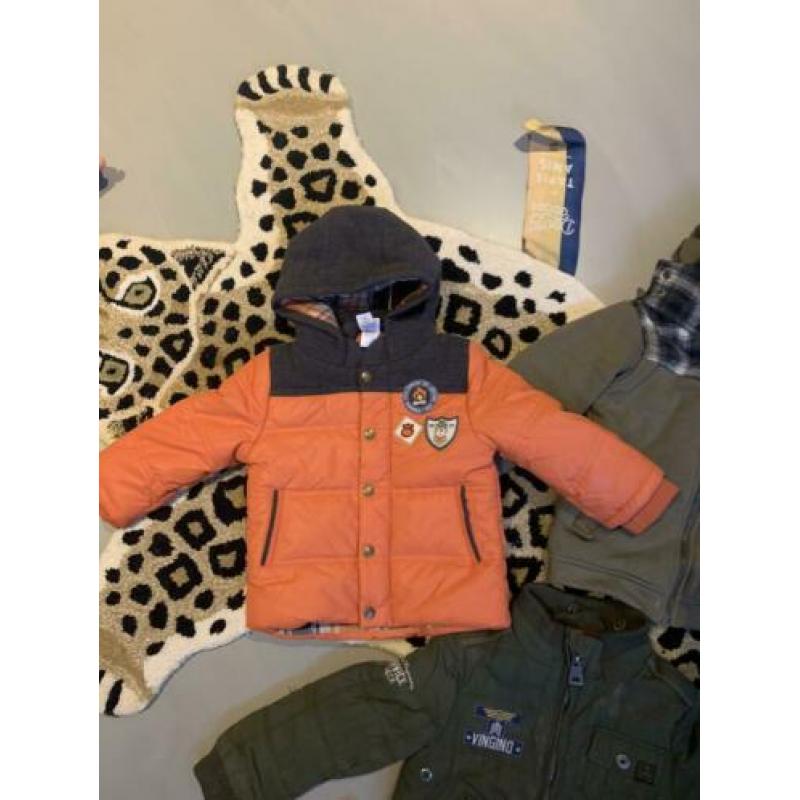 3 kinderjassen samen te koop verschillende maten