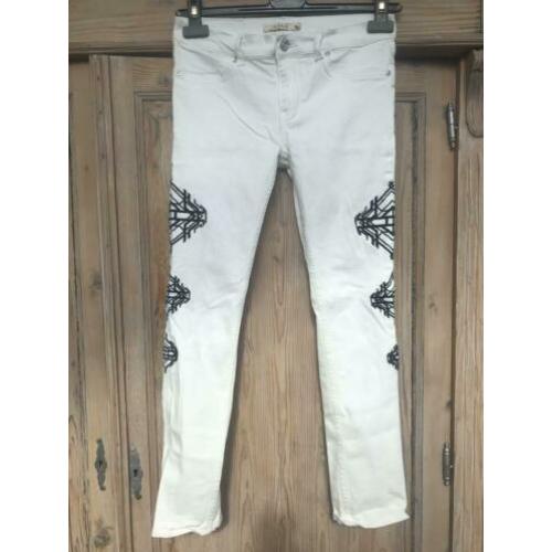 NIKKIE broek maat 25