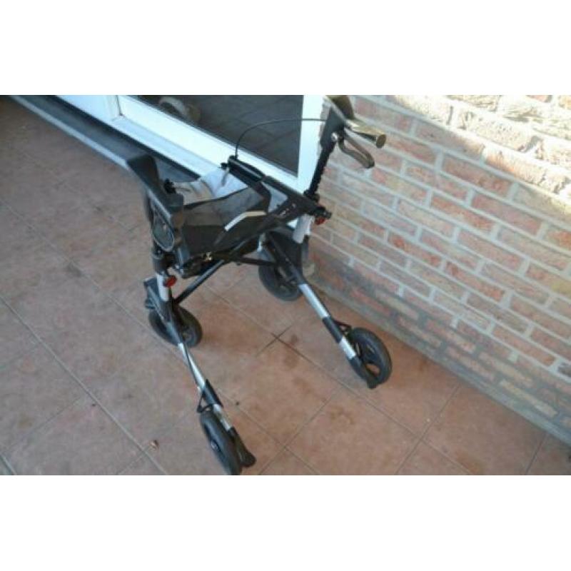 Te koop Topro Troja 2G Rollator in nieuwstaat