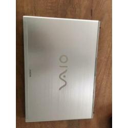 SONY VAIO Laptop met oplader en hoes