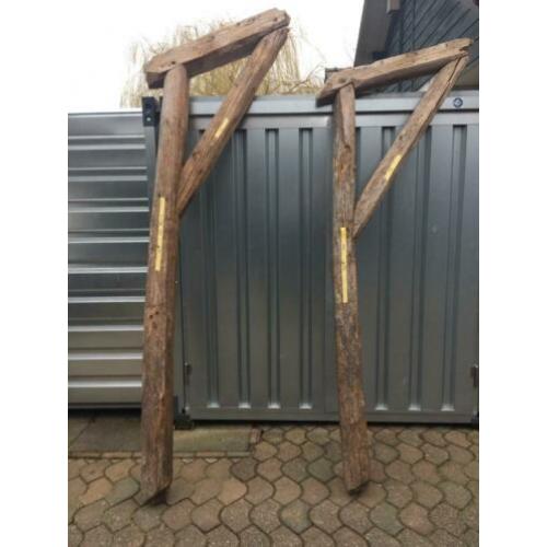 Te Koop Oud/Brocante Grenen spantbenen
