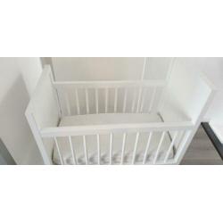 Bopita baby wiegje met matrasje en Aerosleep