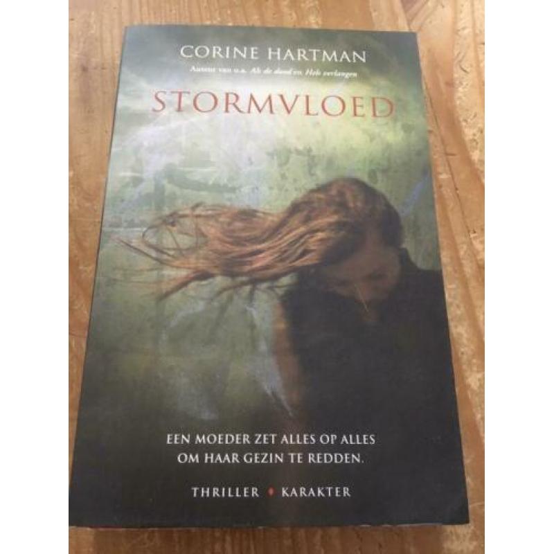 4 boeken van Corine Hartman