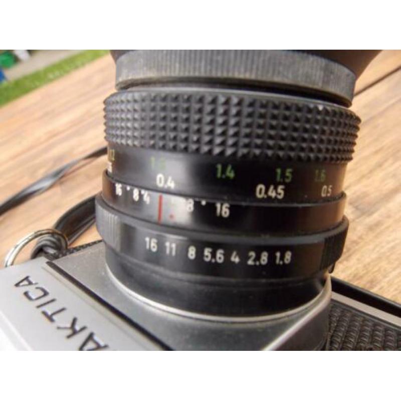 Praktica mtl3 met pentacon lens spiegel reflex camera fototo