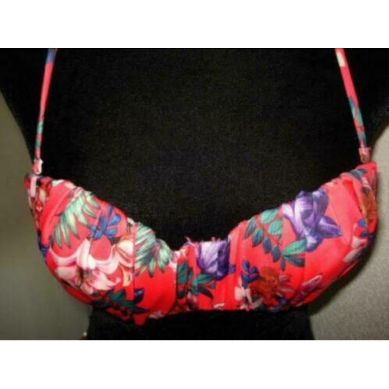 Bikini maat 38 Bh 75 C