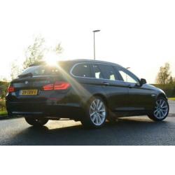 BMW 5-serie Touring 520d High Executive 1e EIGENAARS AUTO !