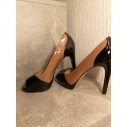 graceland peeptoe zwart /nude MT 39 KASTOPRUIMING