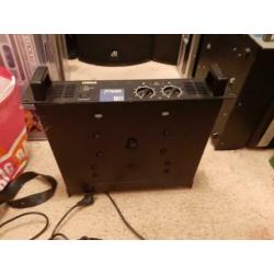 Yamaha P1600 professionele pa versterker
