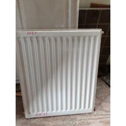 Verwarmigs radiator nieuw