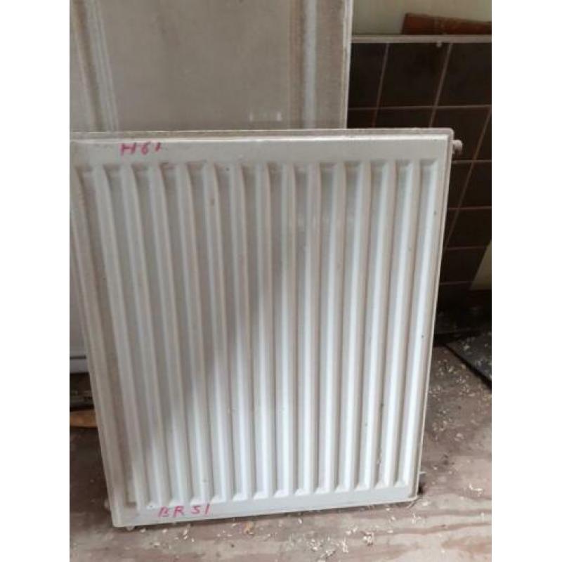 Verwarmigs radiator nieuw